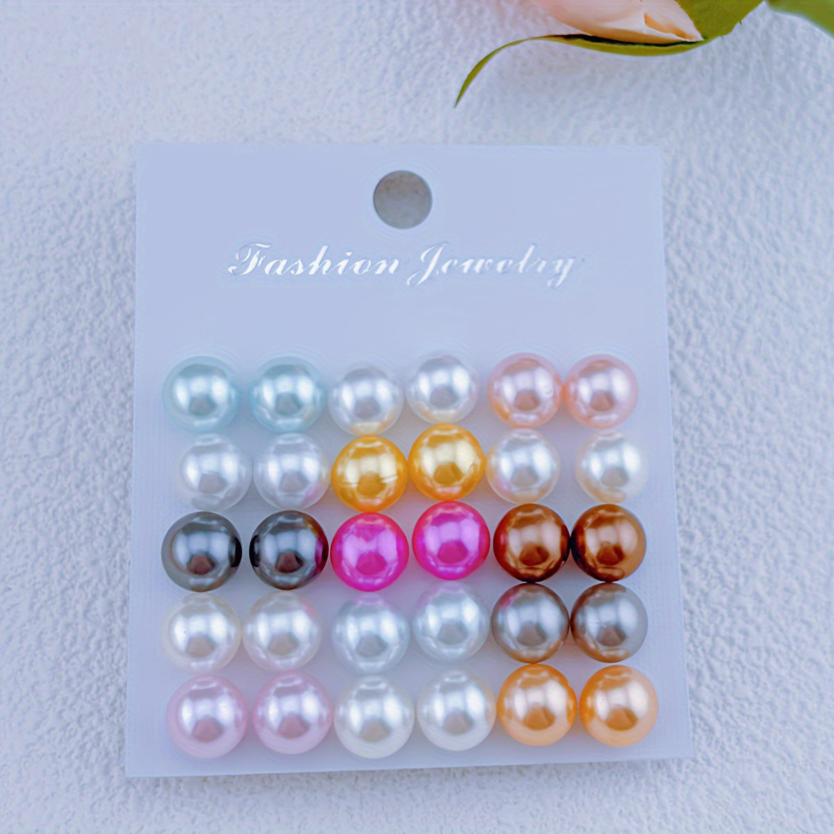 Stylish Women's Multicolor Pearl Earings Wear Stud Earrings
