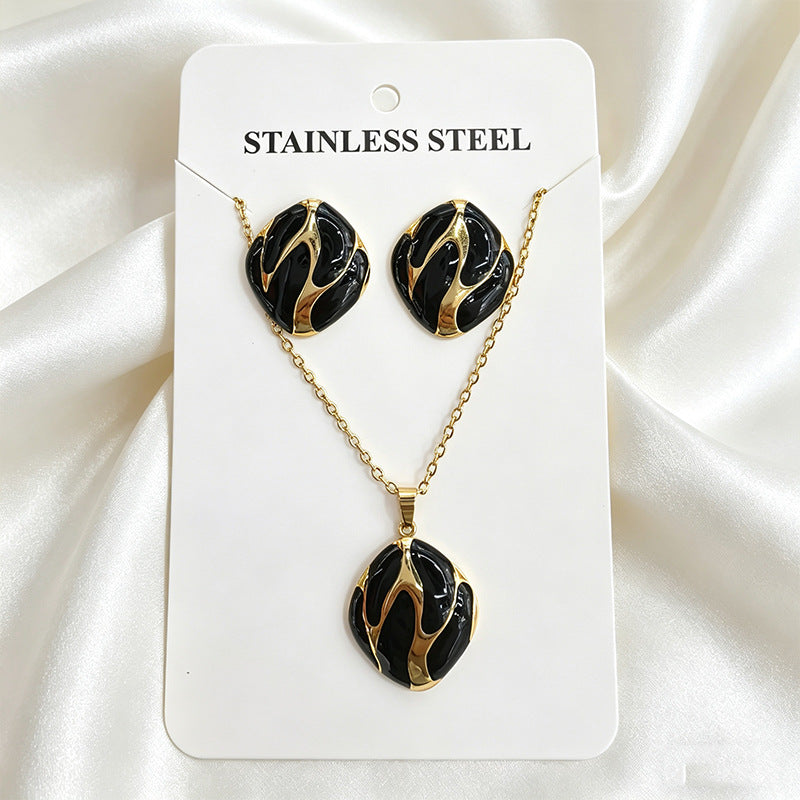 Stainless Steel Enamel Titanium Fashion Personality Necklaces