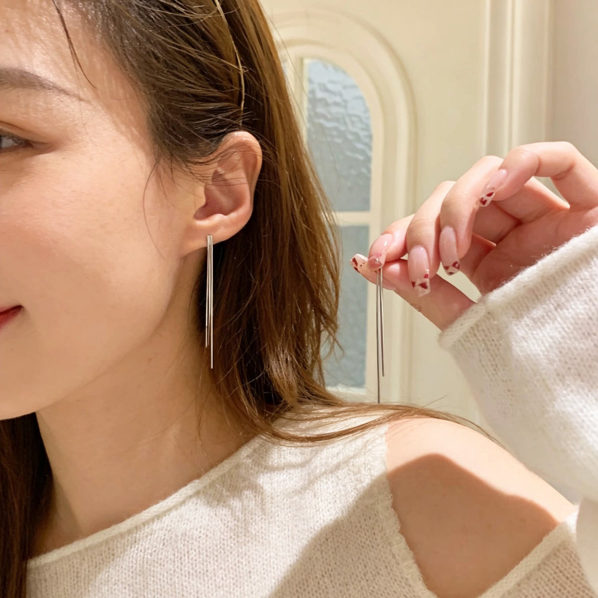 Minimalist Tassel Snake Bones Chain Female Niche High-grade Light Luxury Stud Earrings