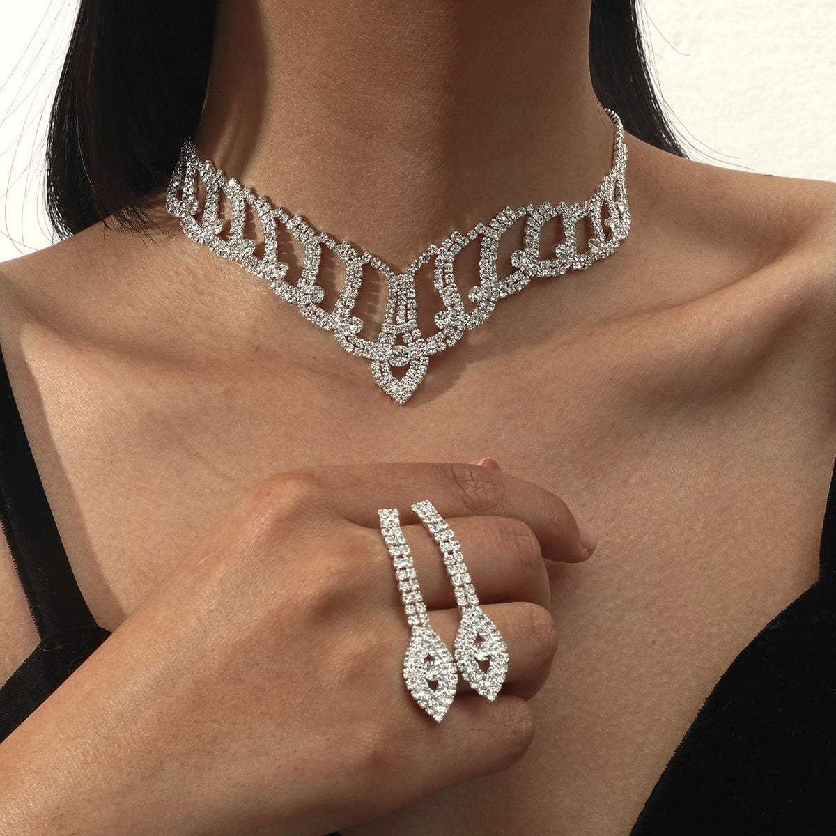 Super Beautiful Suite Rhinestone Shiny Ear Wedding Party Two-piece Dress Earrings