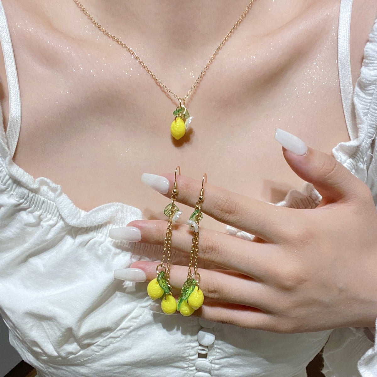 Cherry Strawberry Leaf Three-piece Sweet Elegance Jewelry Set