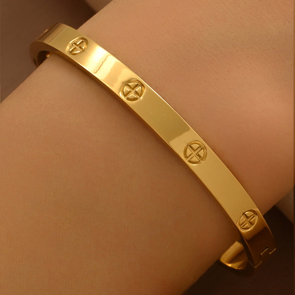 Fashion Titanium Steel Gold Female Card Plus Bracelet