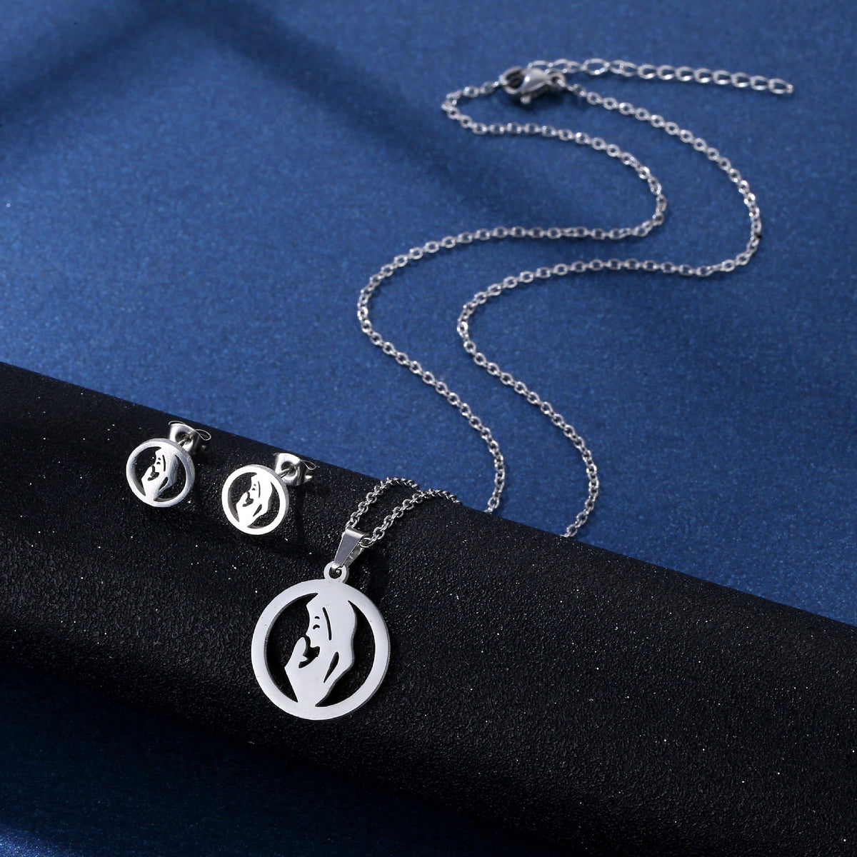 Mother's Day Stainless Steel Suite Clavicle Necklaces