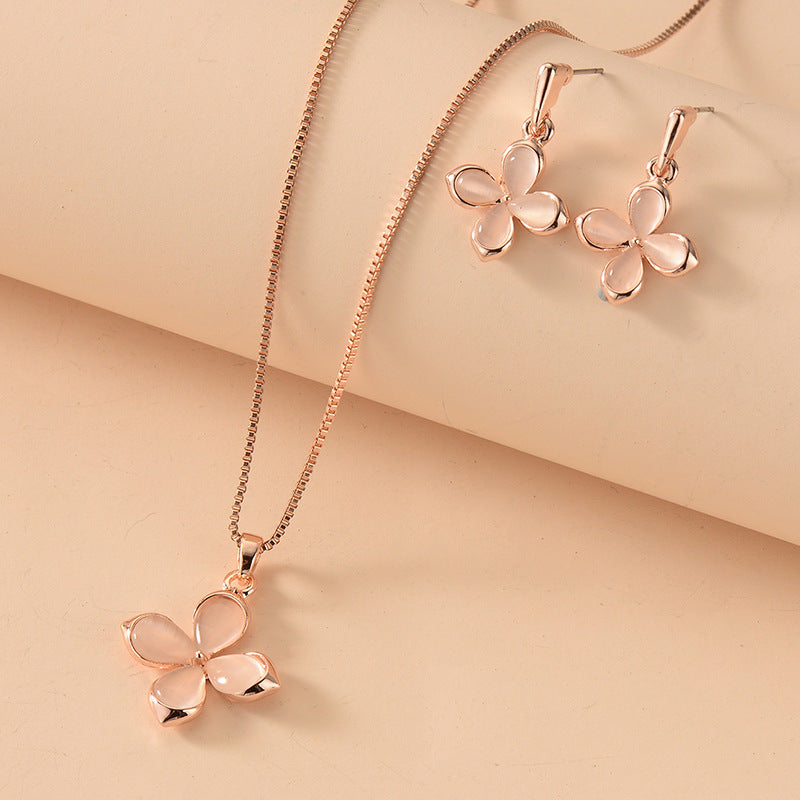 Clover Opal Two-piece Simple Bride Female Necklaces
