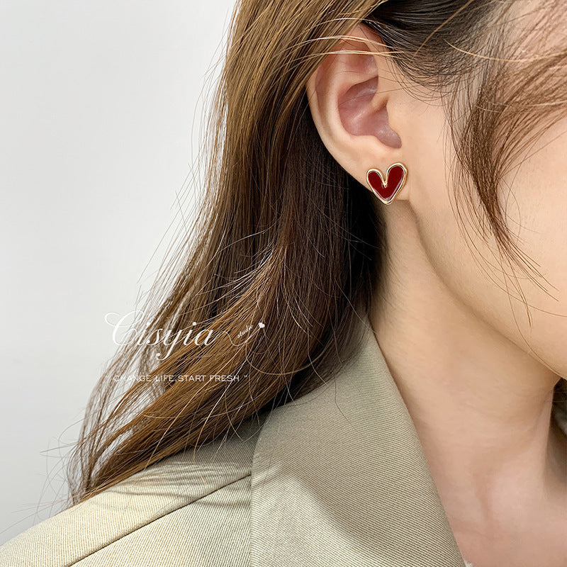 Women's Glazed Love Heart Style Temperamental Minority High-grade Ear Retro Small Rings