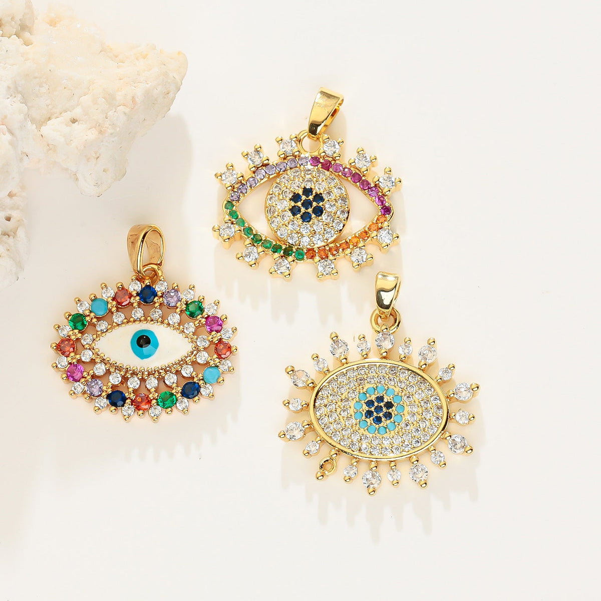 Electroplated Real Gold Color Retaining Turkey Vintage Eye Pendant