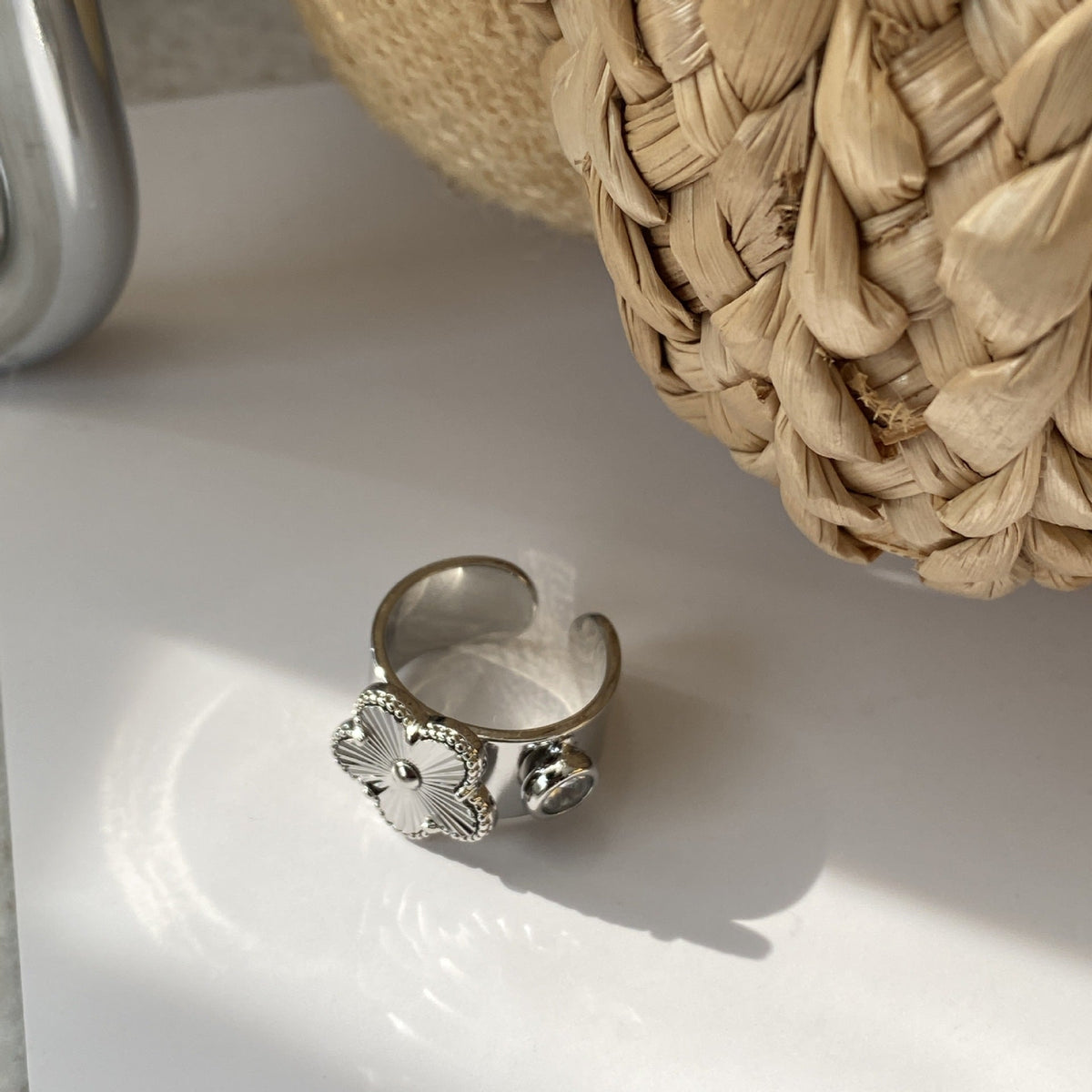 Women's Texture Collection Stylish Unique Temperament Twin Wear Rings