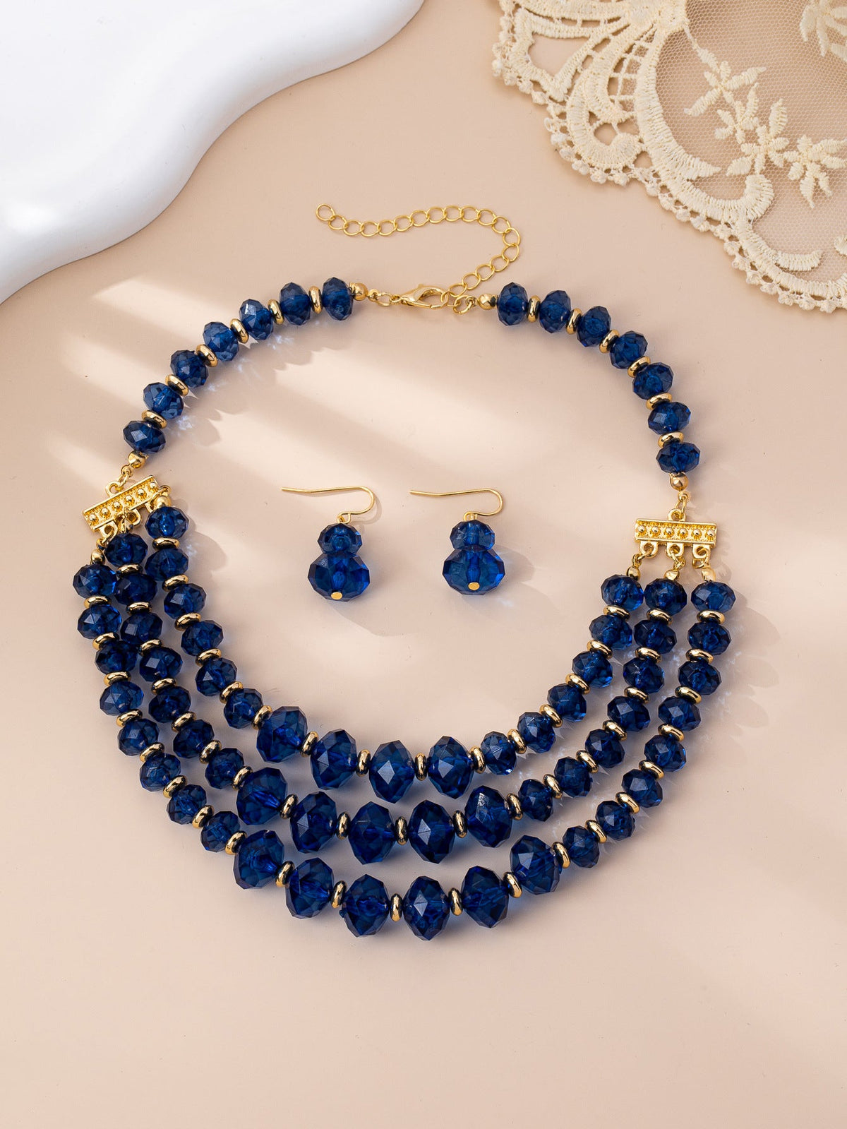 Women's Crystal Suite Retro Affordable Luxury Fashion Earrings