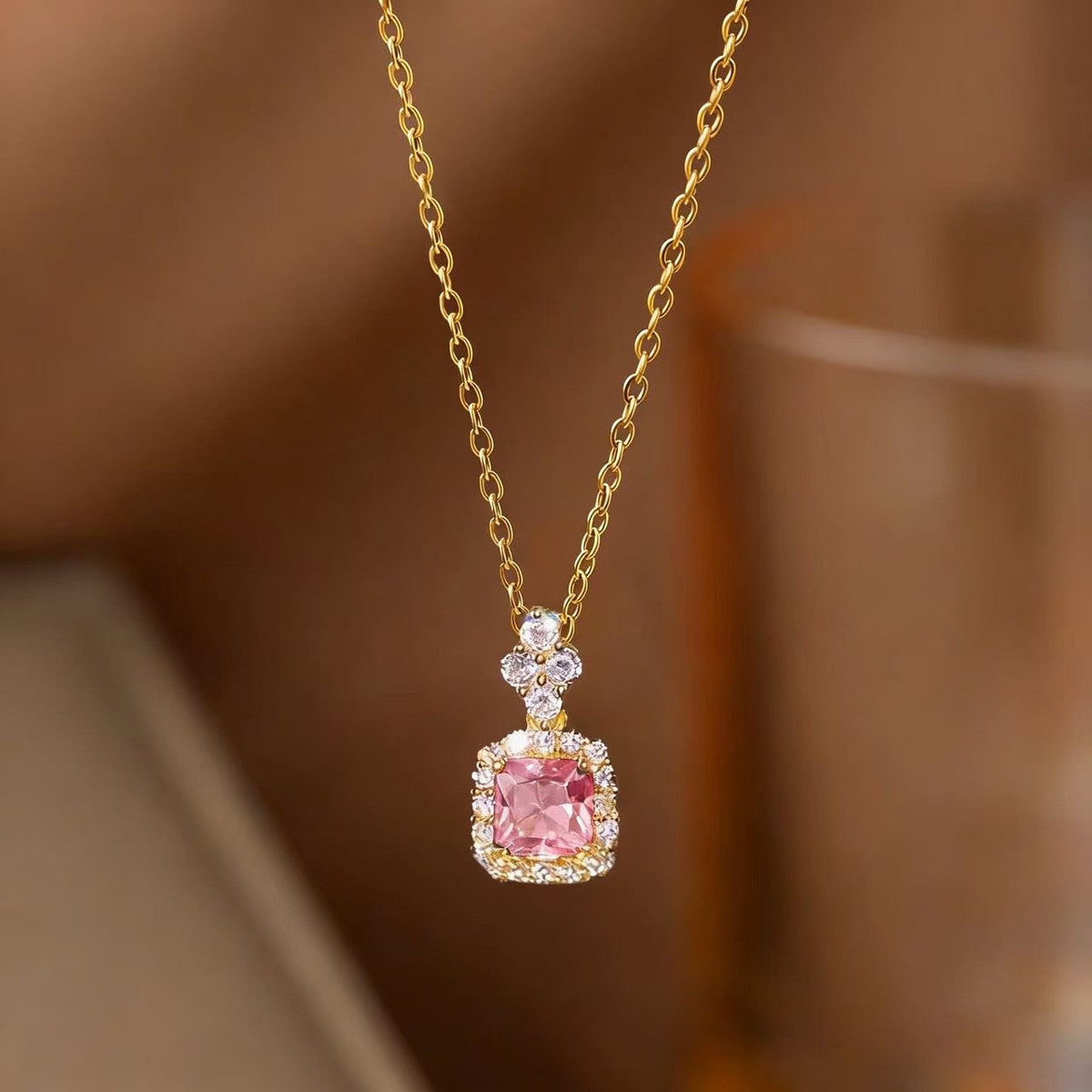 Steel Female Micro Inlaid Pink Diamond Necklace