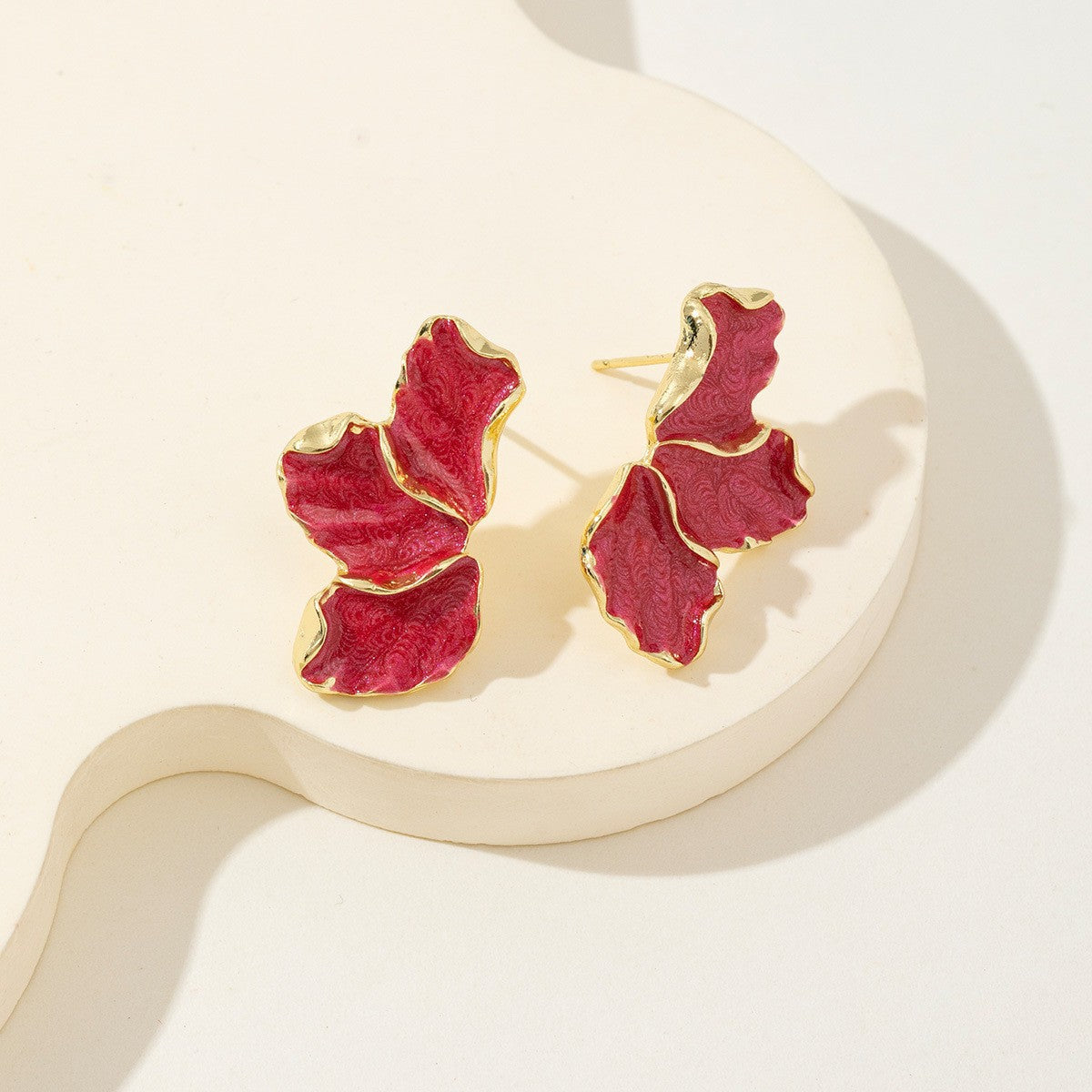 Maple Leaf Flower Affordable Luxury Fashion Sense Colorful Petals Dripping Stud Earrings
