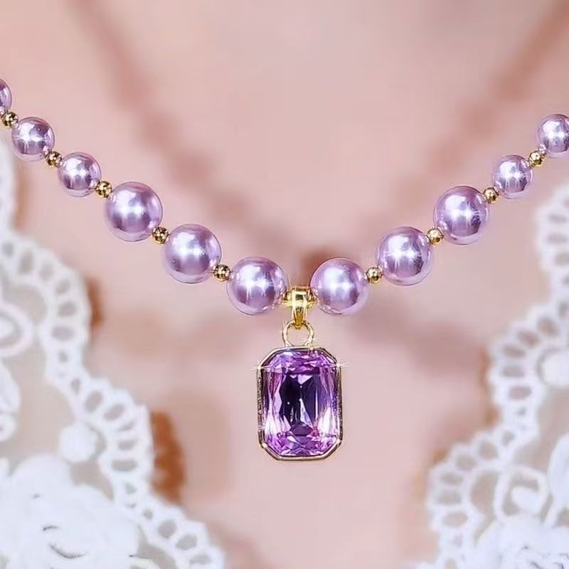 Light Luxury High Fashion Design Clavicle Necklace