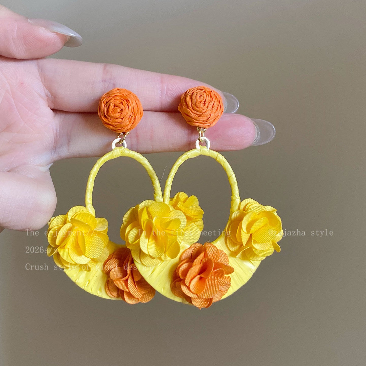 Style Flower Female Design High-grade Ear Giant Rings