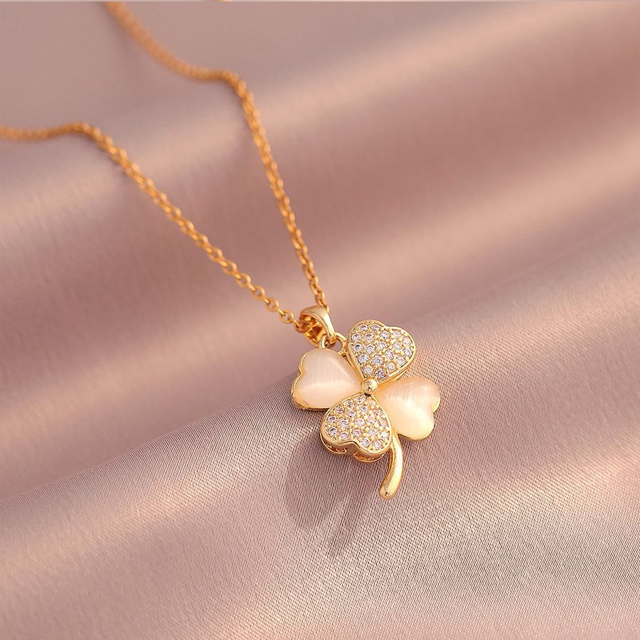 Women's Lucky Four-leaf Clover Special Interest Light Luxury Simple Clavicle Necklaces