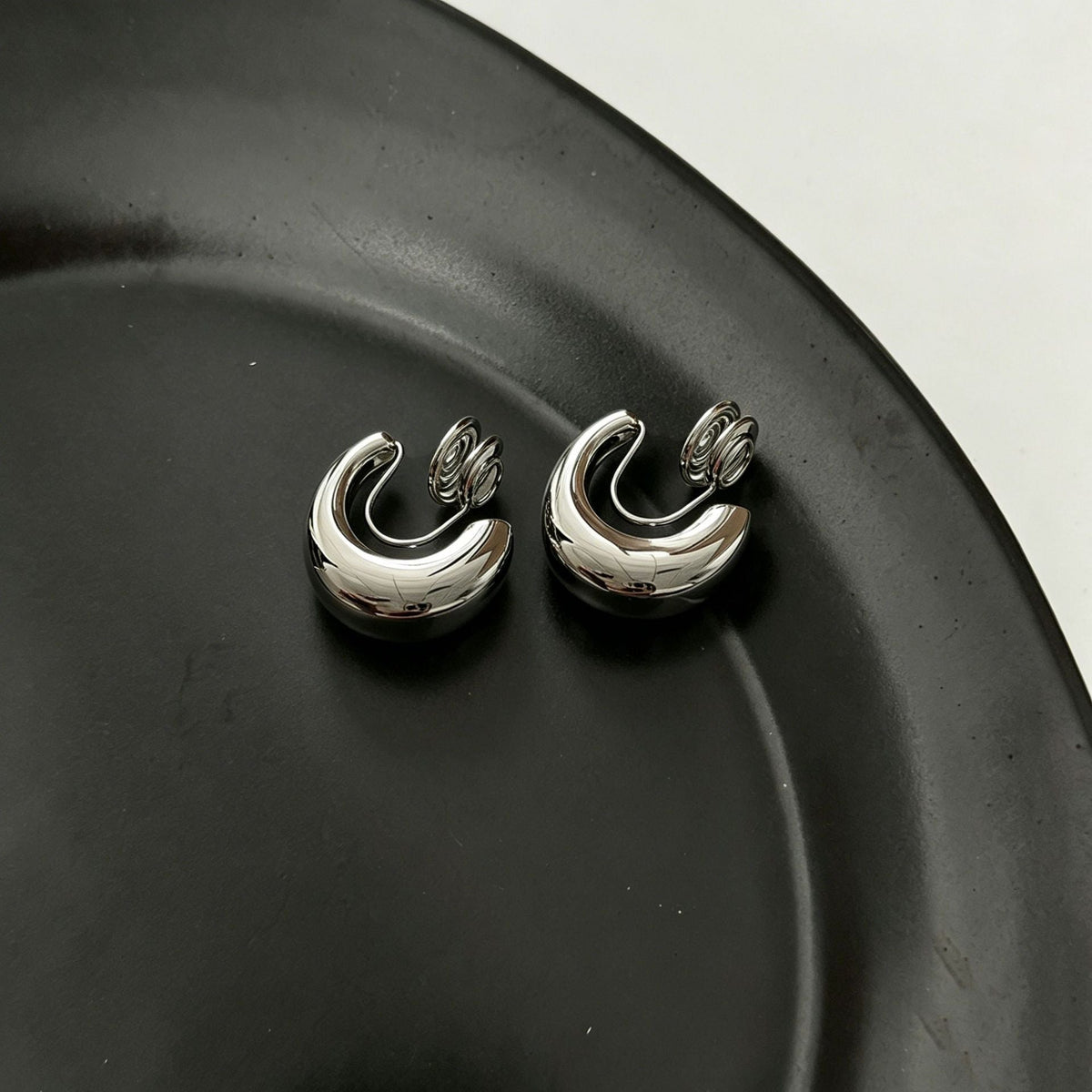 Women's Fairy Sweet Flower Earless Mosquito Coil Niche High-grade Ear Clip