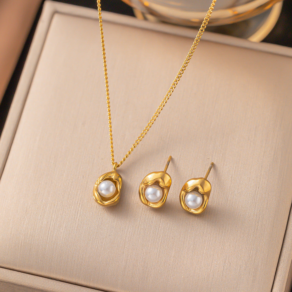 French Entry Lux Pea Pearl Female Titanium Steel Temperament Wild Necklace