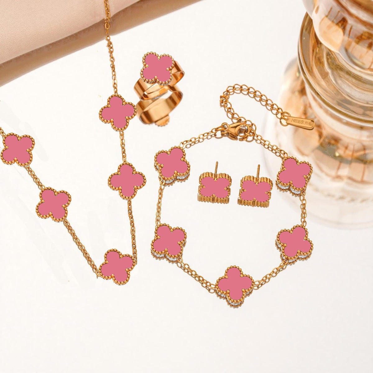 Women's Titanium Steel No Fading Double-sided Four-leaf Flower Fashion Jewelry Set