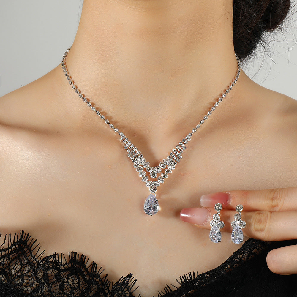 Fashion Water Drop Ear Diamond Claw Chain Jewelry Set