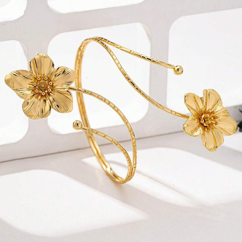 Women's Metal Flowers Openings Armband Adjustable Enamel Bracelet