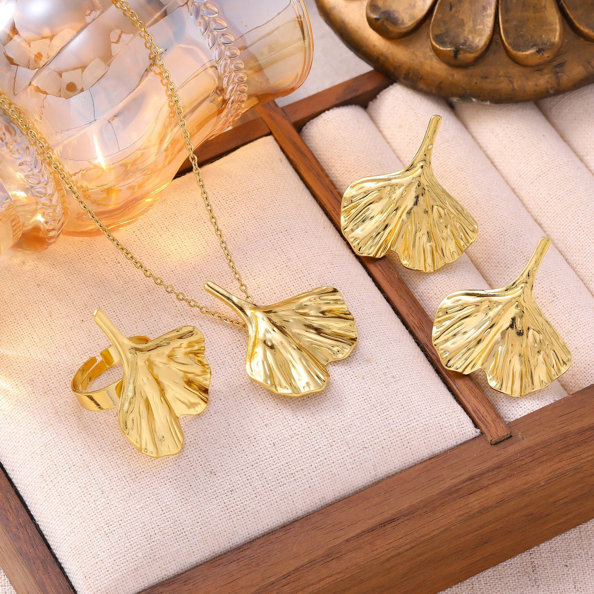Women's French Stainless Steel Suite Light Luxury High-grade Jewelry Set