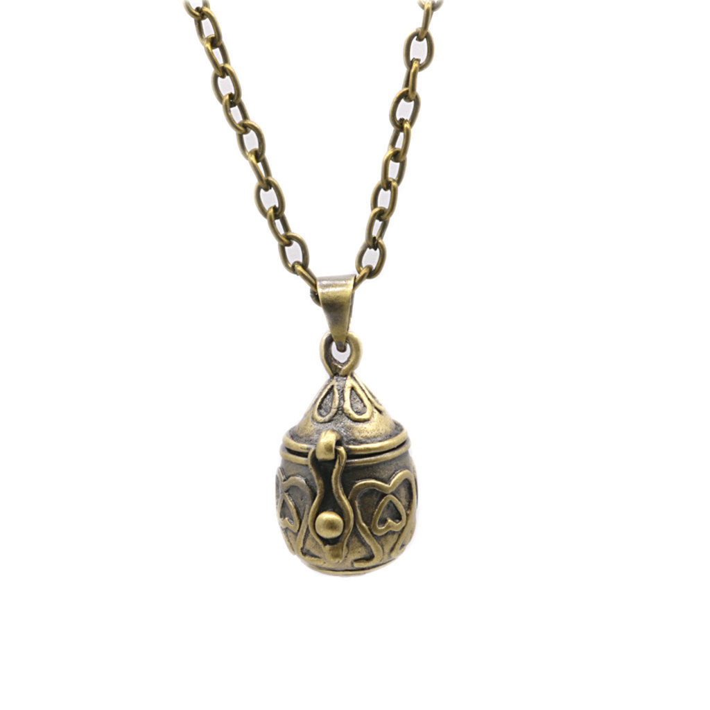 Women's Bronze Distressed Buckle Storage Commemorative Pendant