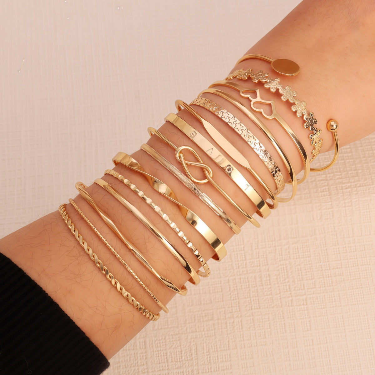 Fashion Personality Embossed Twist Geometric Stacked Bracelets