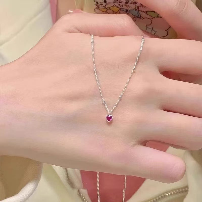 Mini Peach Heart Simple High Sense Red Corundum Love Gem Necklace