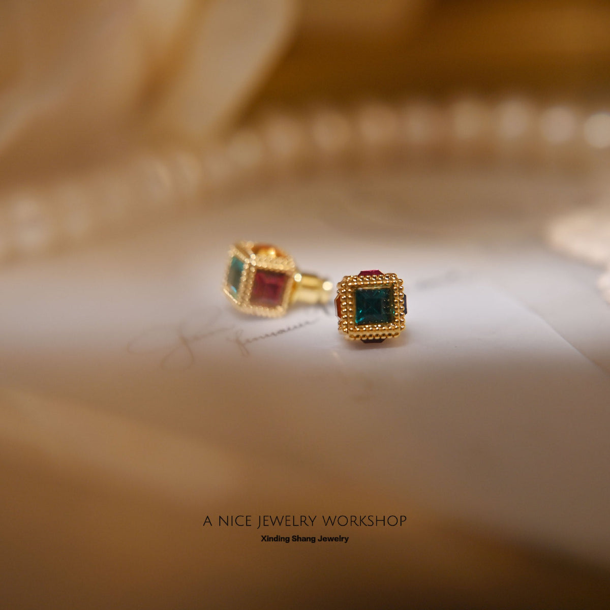 Women's Small Sugar Cube Light Luxury High-grade Sier Pin Stud Earrings