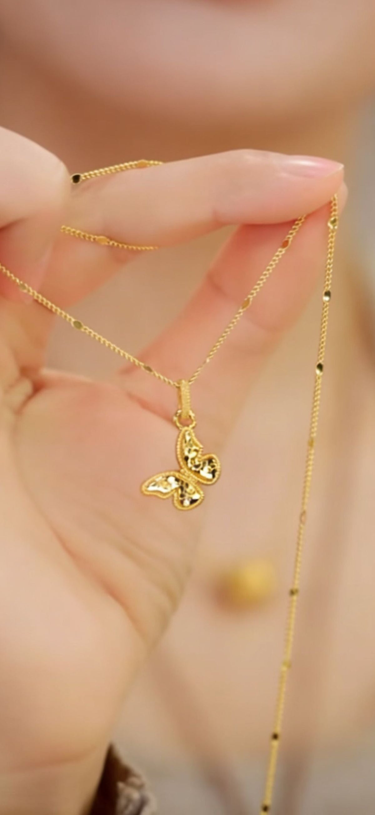 Luxury Minority High-grade Clavicle Chain Exquisite Versatile Necklace