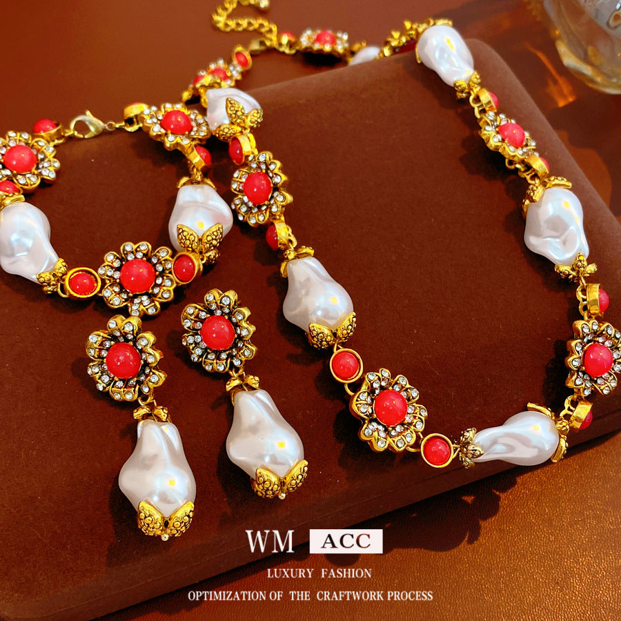 Women's Diamond Flower Pearl Light Luxury Minority Clavicle Necklaces