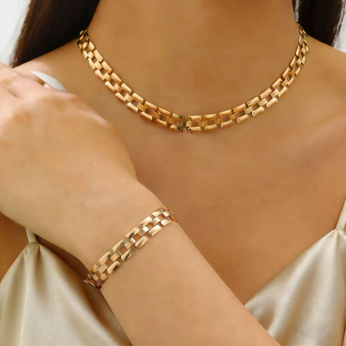 Women's Fashion Y-shaped Watch Clavicle Chain Stacked Strap Length Sweater Jewelry Set