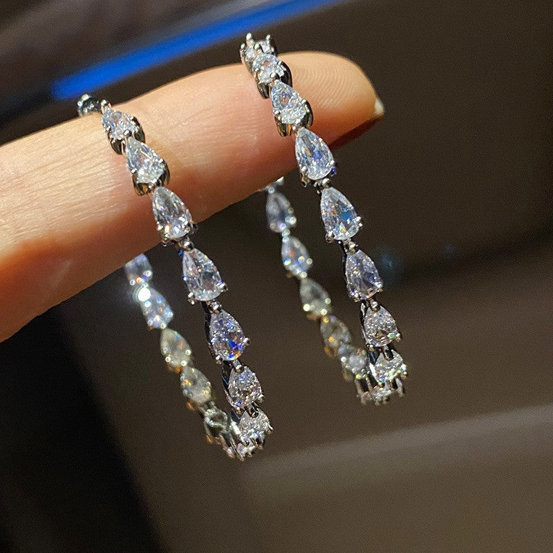 Shi Fashion Unique Retro Atmospheric Drop-shaped Big Circle Luxury Female Stud Earrings