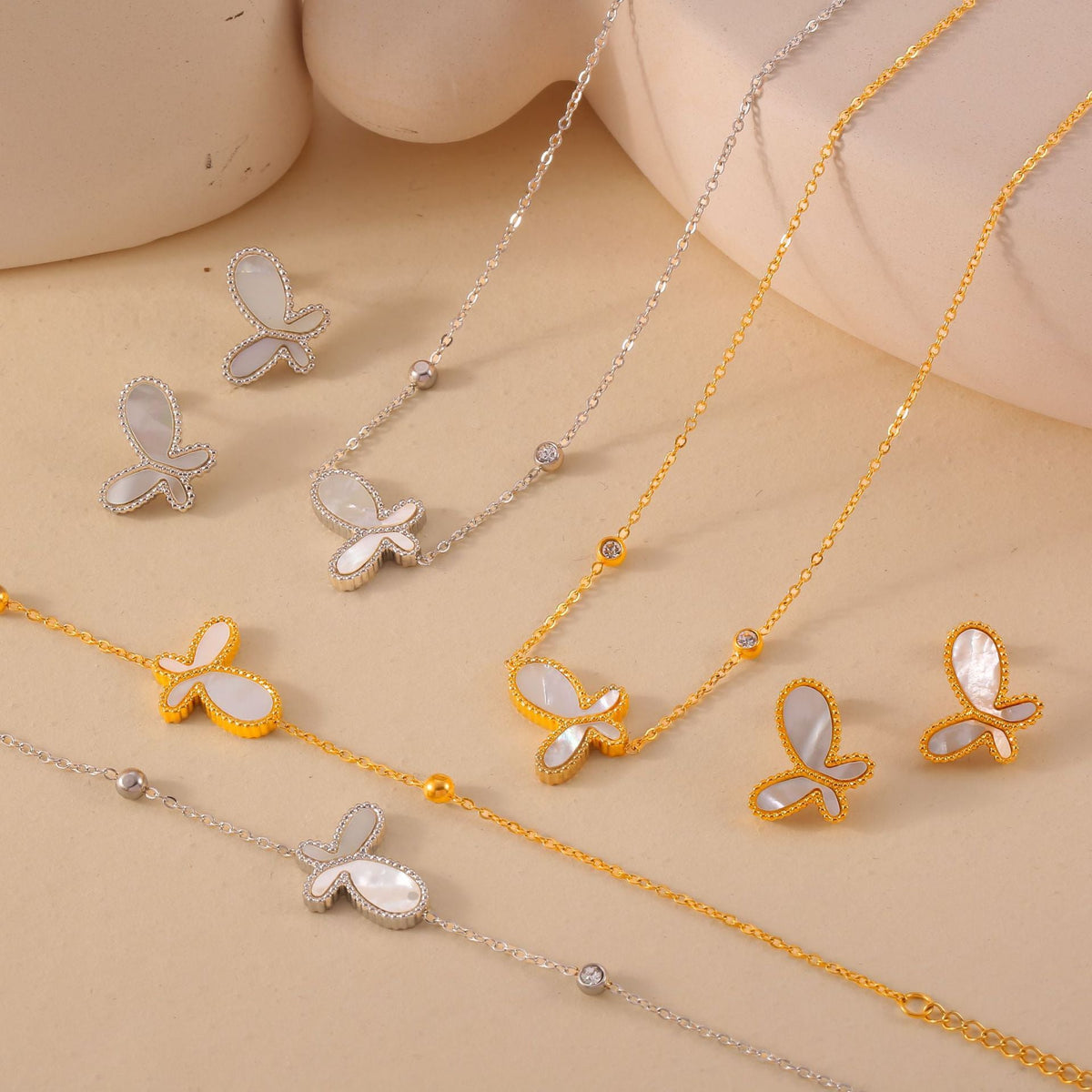 Gentle Lady Temperamental Butterfly Animal Design Jewelry Set