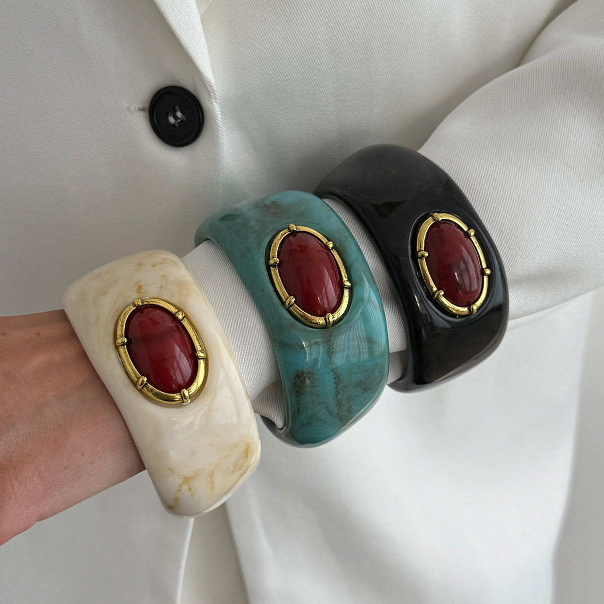 Bohemian Style Inlaid Gemstone Resin Personality Blooming Bracelets