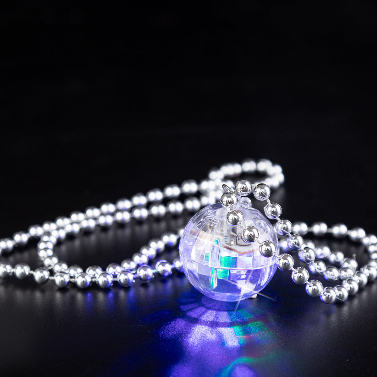 Noctilucent Sense Of Atmosphere Female Night Pendants