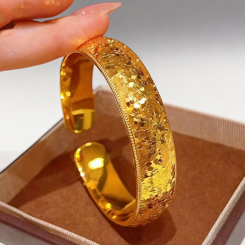 Gold Flash Mush Ice Wide Tire Female Light Luxury Bracelet