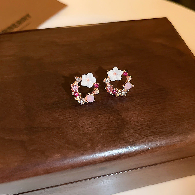 Sier Pearl Flower Temperamental Niche High-grade Earrings