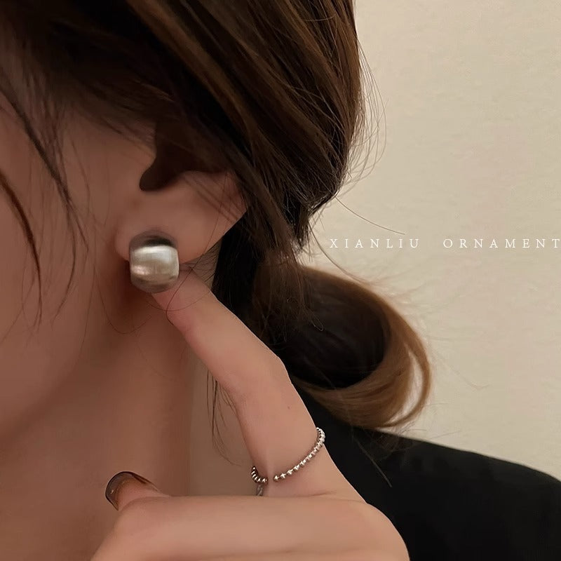 Women's Matte Metal For Light Luxury Minority Design Stud Earrings