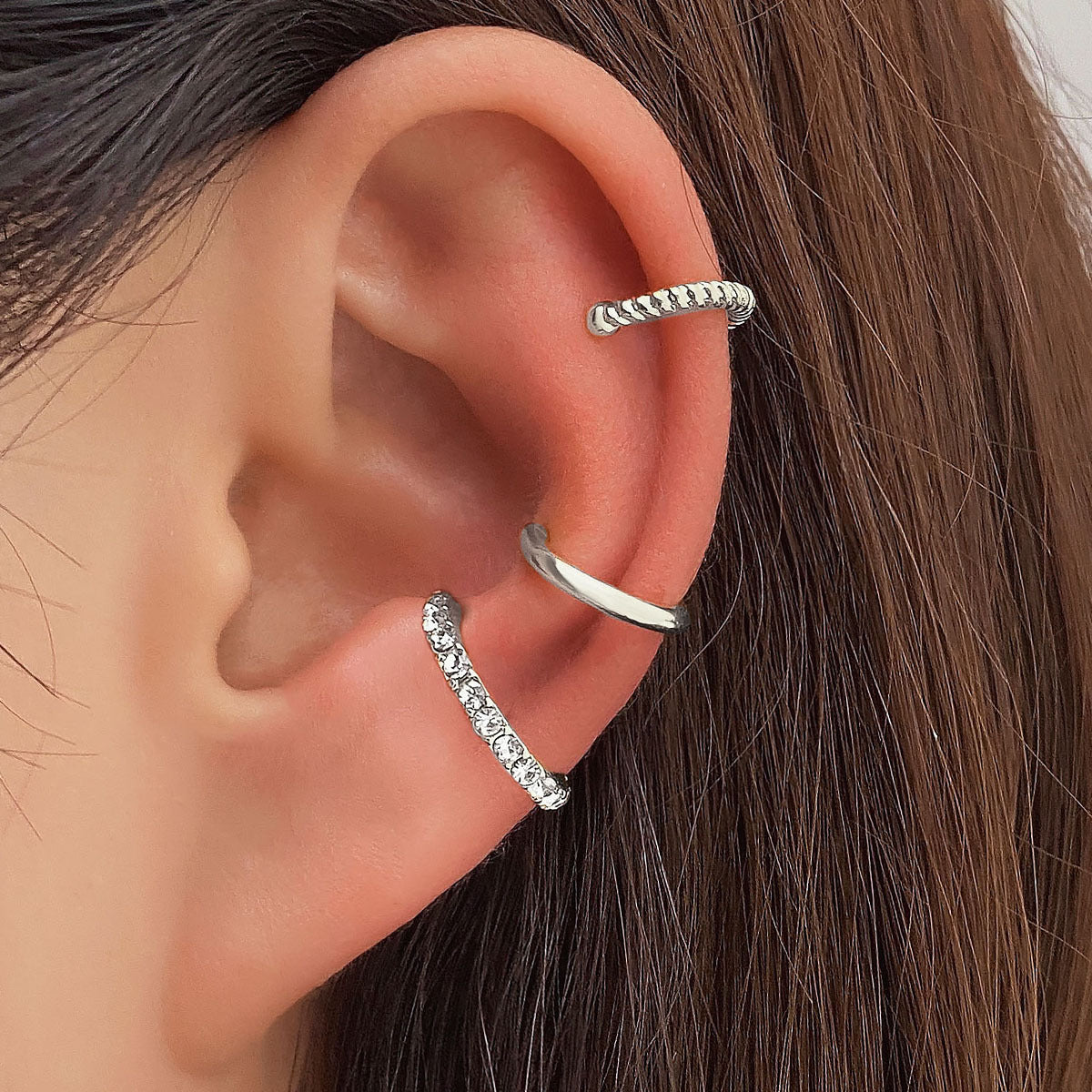 Chain Love Wide Glossy Twist With Diamond Ear Clip
