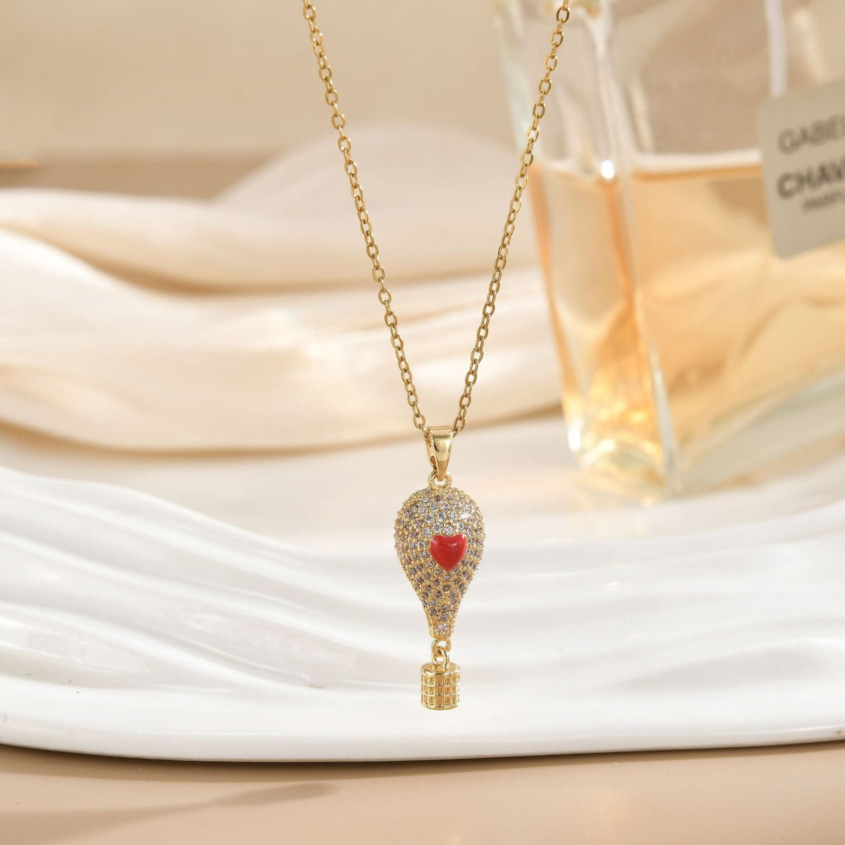 South America Turkey Three-dimensional Hot Air Balloon Female Affordable Luxury Pendants