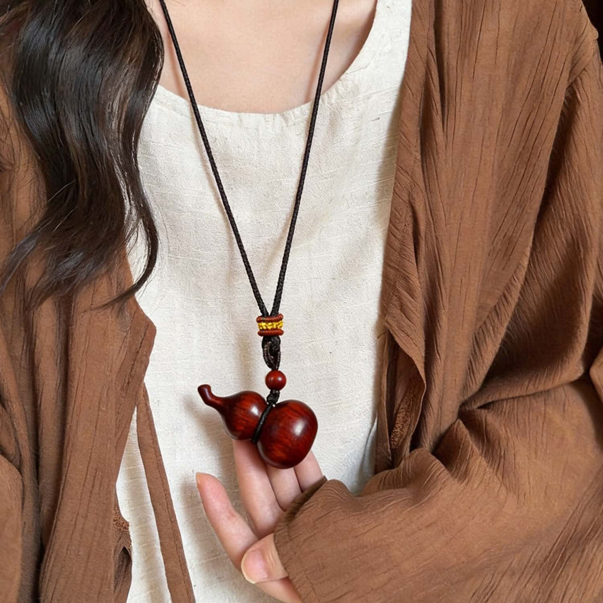 Rosewood Gourd Hand Pieces Crafts Portable Green Sandalwood Carved Pendant