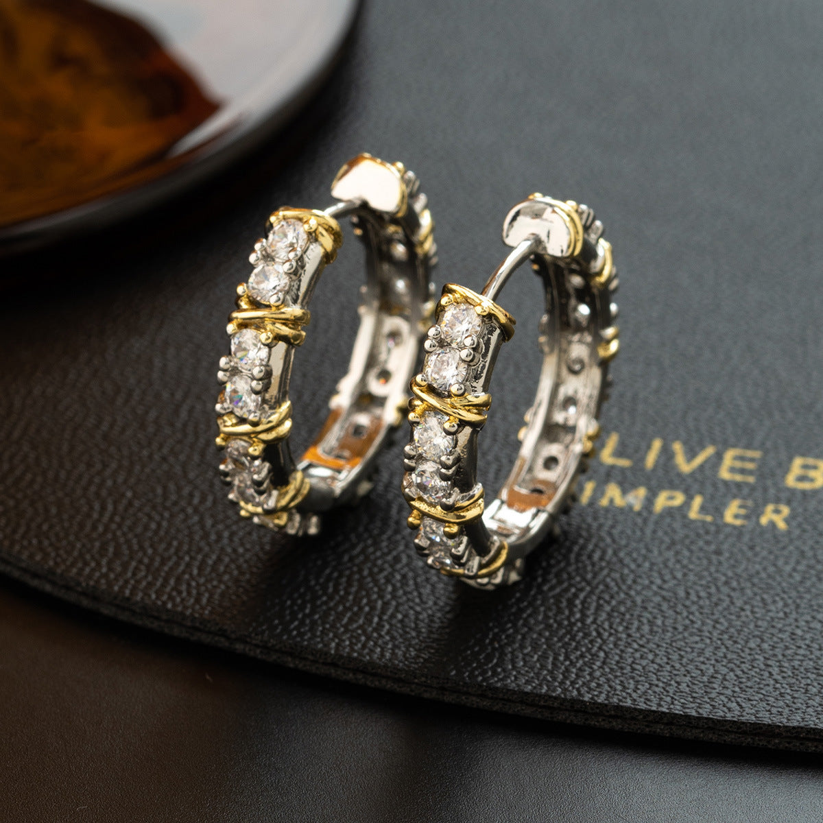 Zircon Graceful Personality Lucky Hand Female Rings