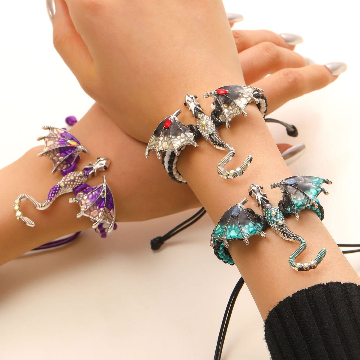 Men's Retro Colorful Oil Dragon Female Exaggerated Personalized Flying Necklaces