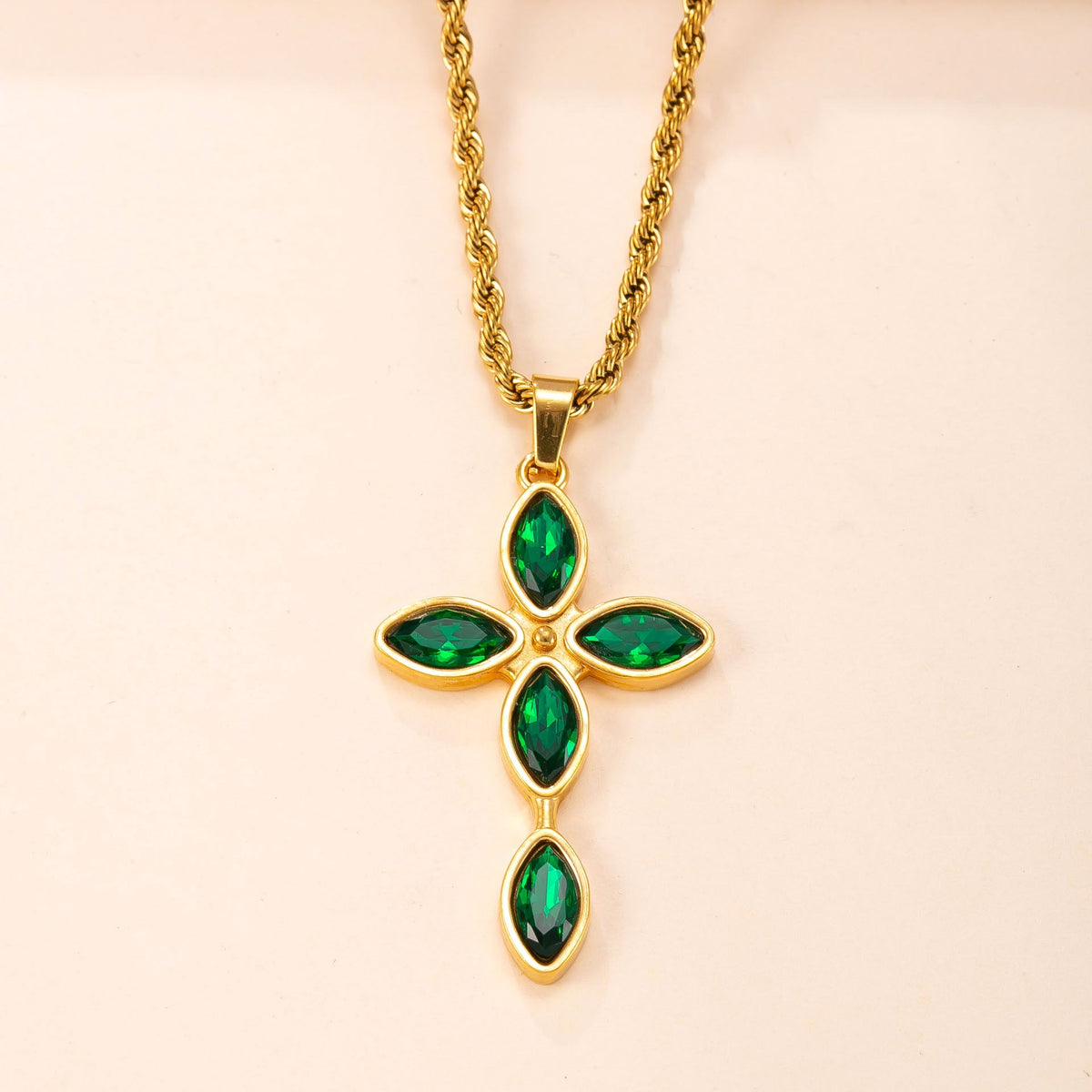 Steel Casting Light Luxury Temperament Gold Pendant