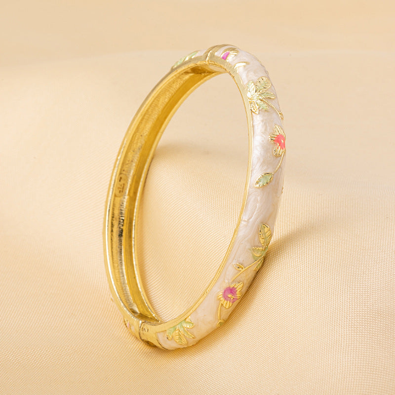 Open End Creative Special Travel Lady Bracelet