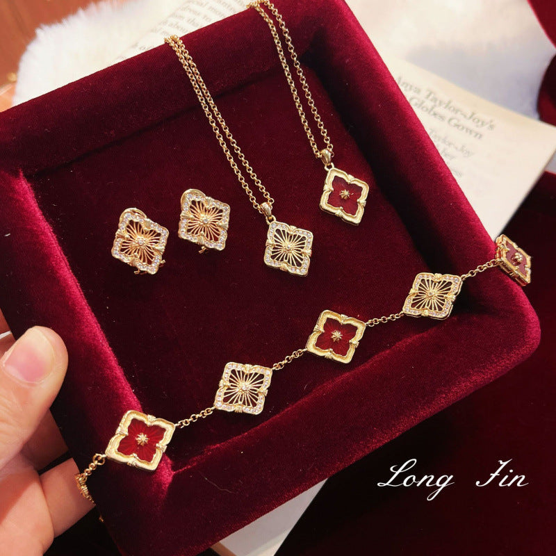 Style Brushed Flower Light Luxury High Sense Fashion Suit Live Bracelets