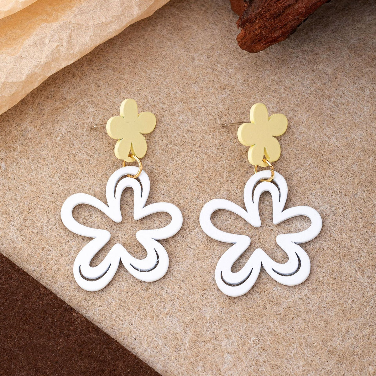Dopamine Yellow Flower Sweet Beautiful Summer Ear Clip