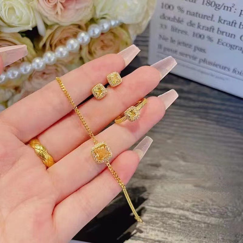 Small Sugar Cube Female Citrine Bread Clavicle Chain Light Luxury Bracelets