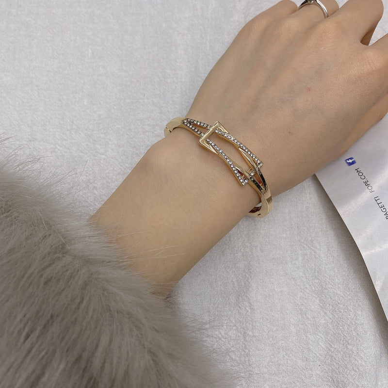 Diamond Design Affordable Luxury Fashion Personality Zinc Bracelet