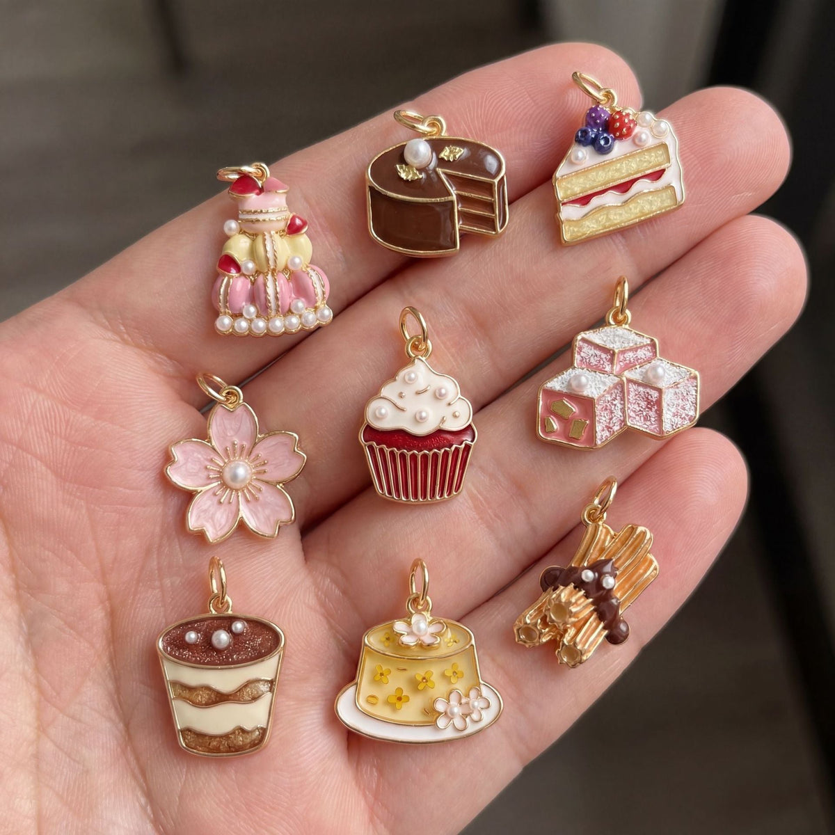 Fashion Popular Small Exquisite Gourmet Cake Color Copper Pendants