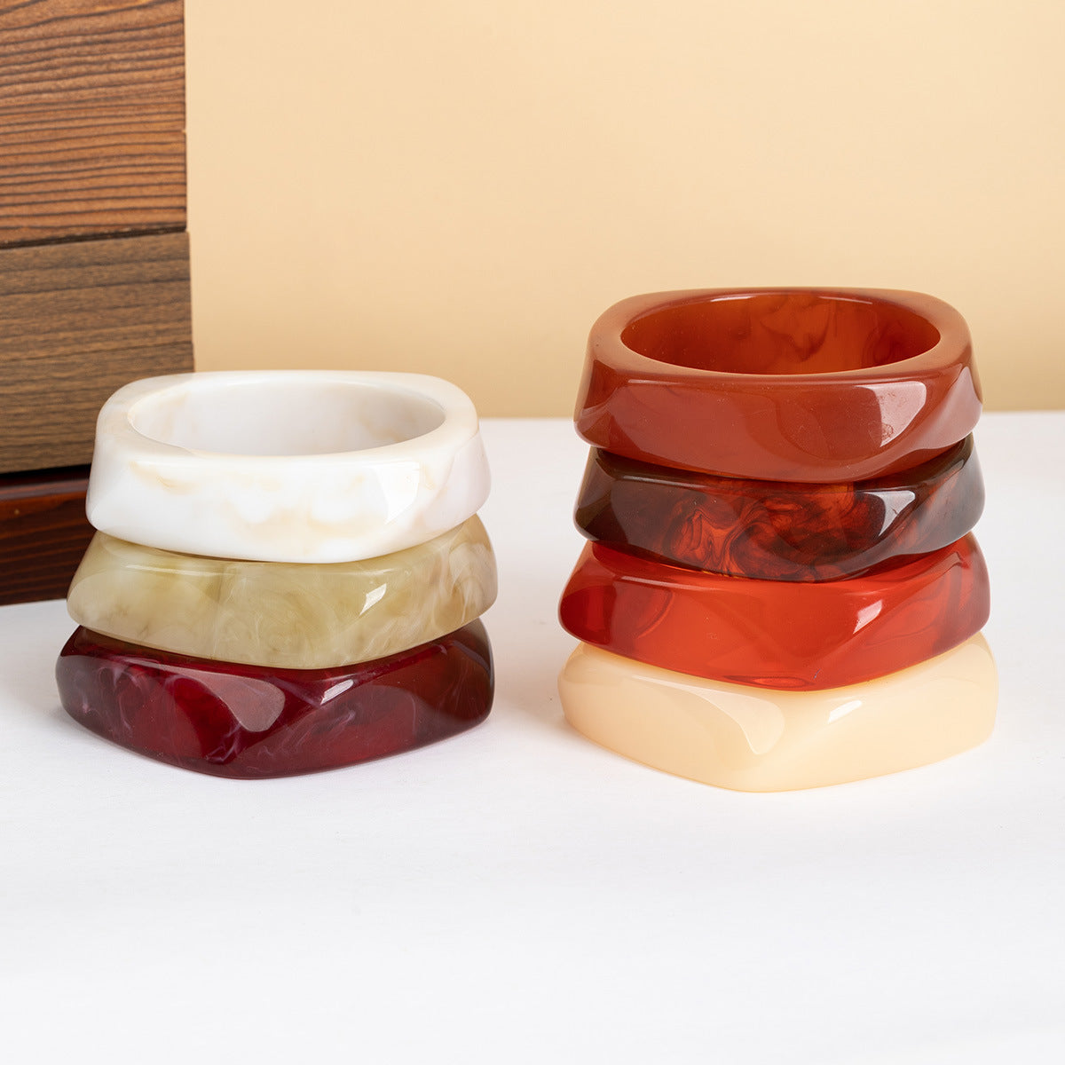 Women's Irregular Blooming Resin Curved Girlfriends Rings
